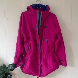 Patagonia Women's Bright Magenta Hooded Jacket with Teal Accents